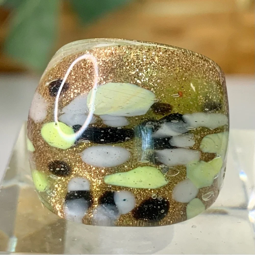 VTG Murano Style Art Glass Hand Blown Gold Foil Lampwork Confetti Dome Ring SZ 7